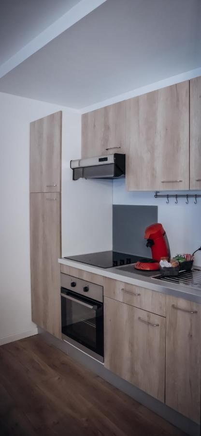 Cosy Et Moderne En Centre Ville, Fibre Haut Debit Ernée Exteriér fotografie